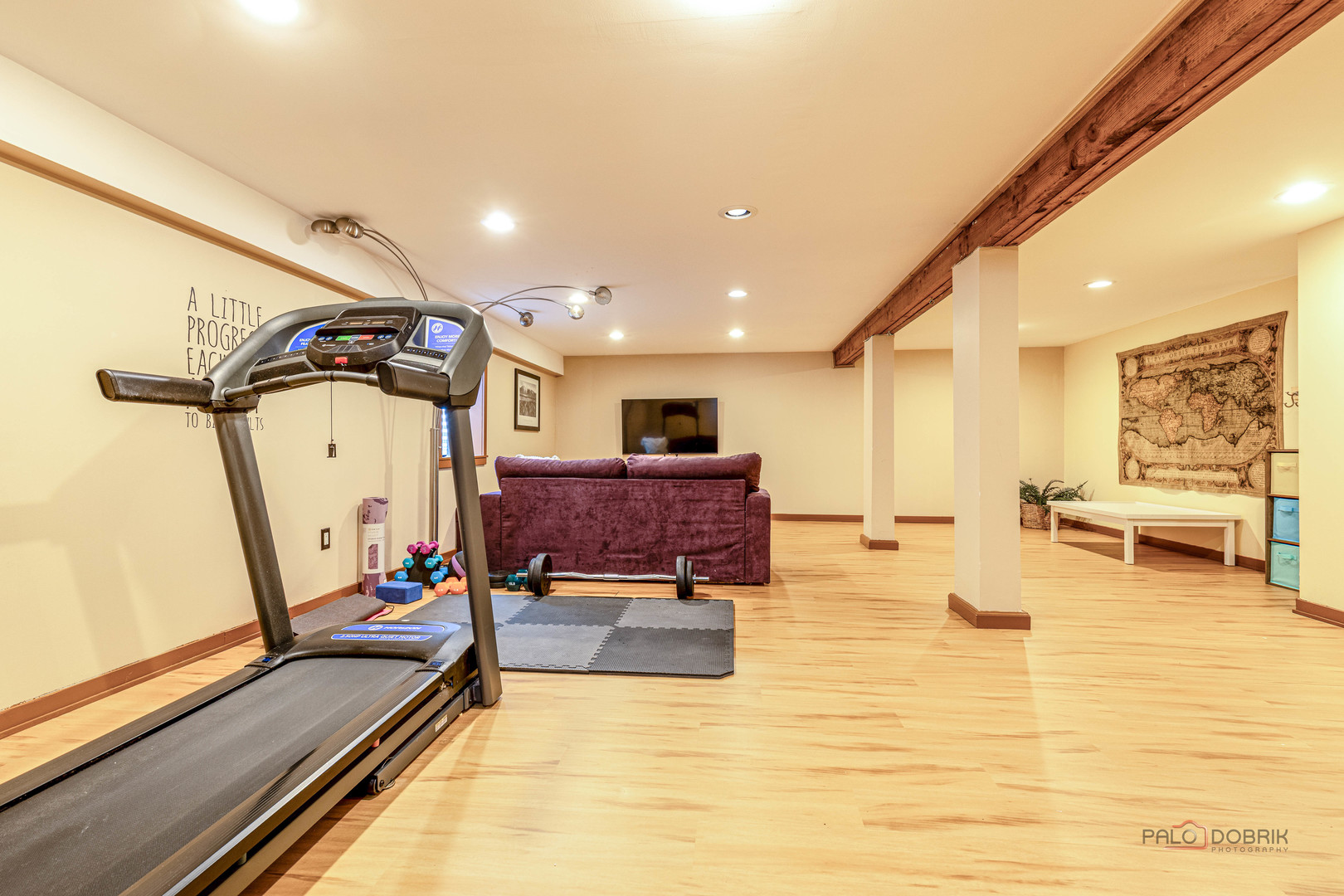 521 Castlewood Lane, Buffalo Grove, IL 60089