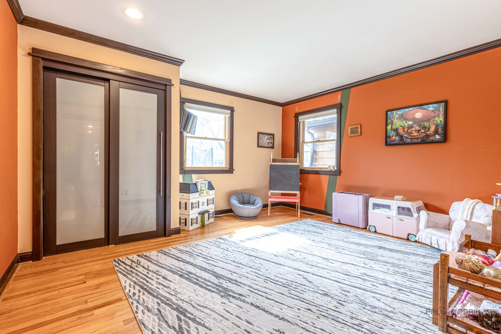 521 Castlewood Lane, Buffalo Grove, IL 60089