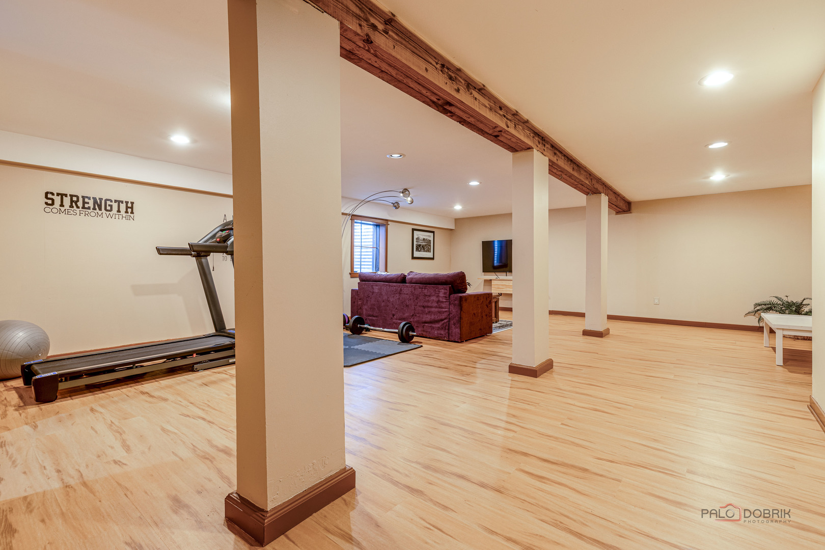 521 Castlewood Lane, Buffalo Grove, IL 60089