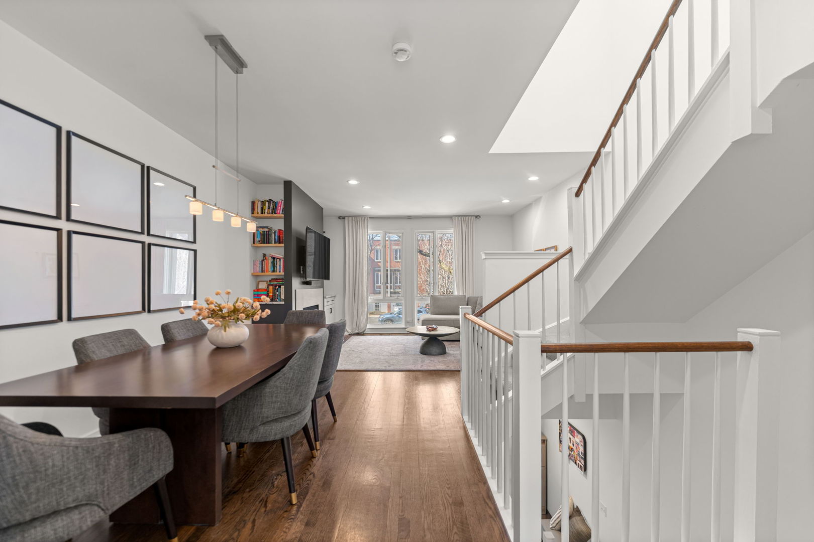 1422 S State Street, Chicago, IL 60605