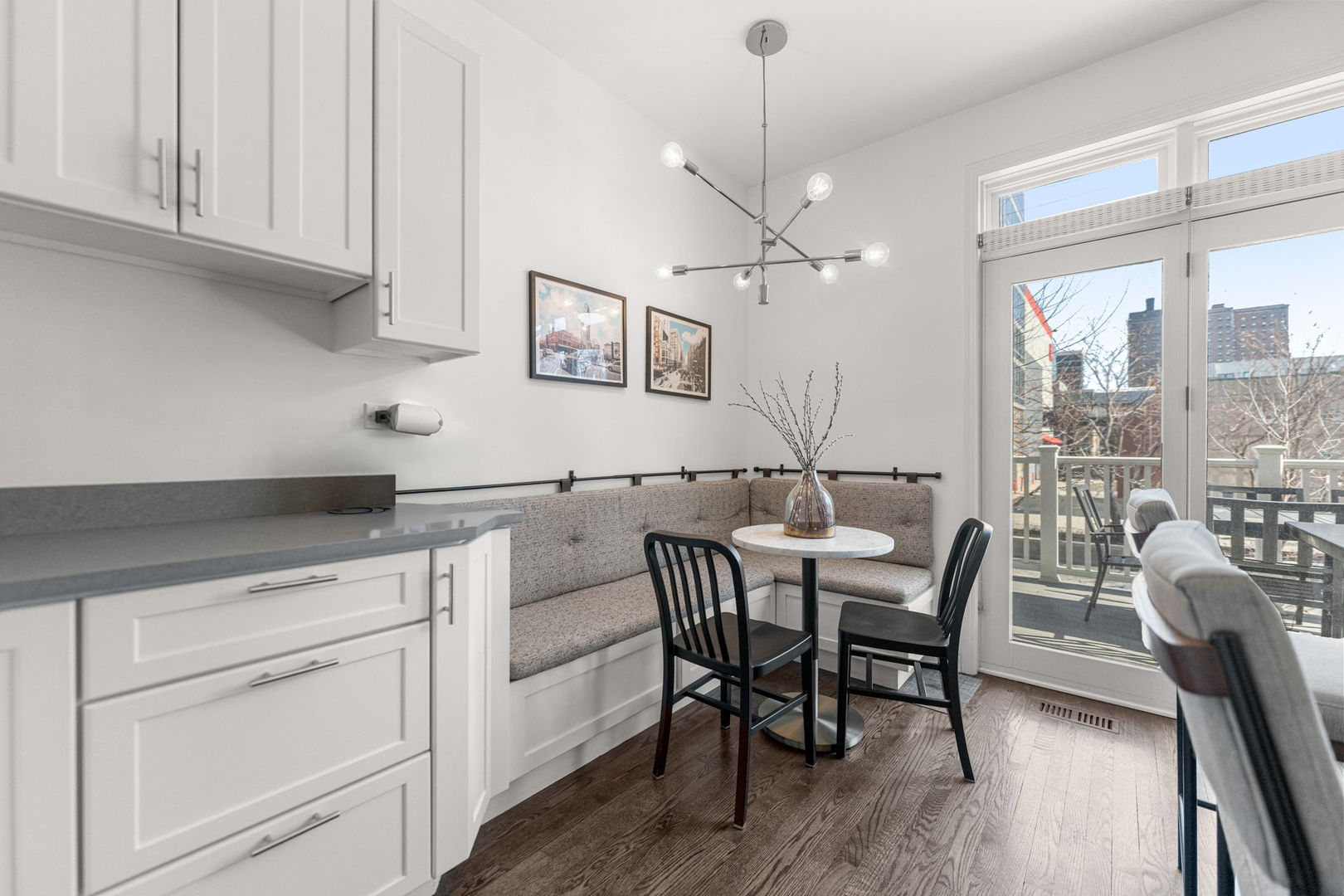 1422 S State Street, Chicago, IL 60605