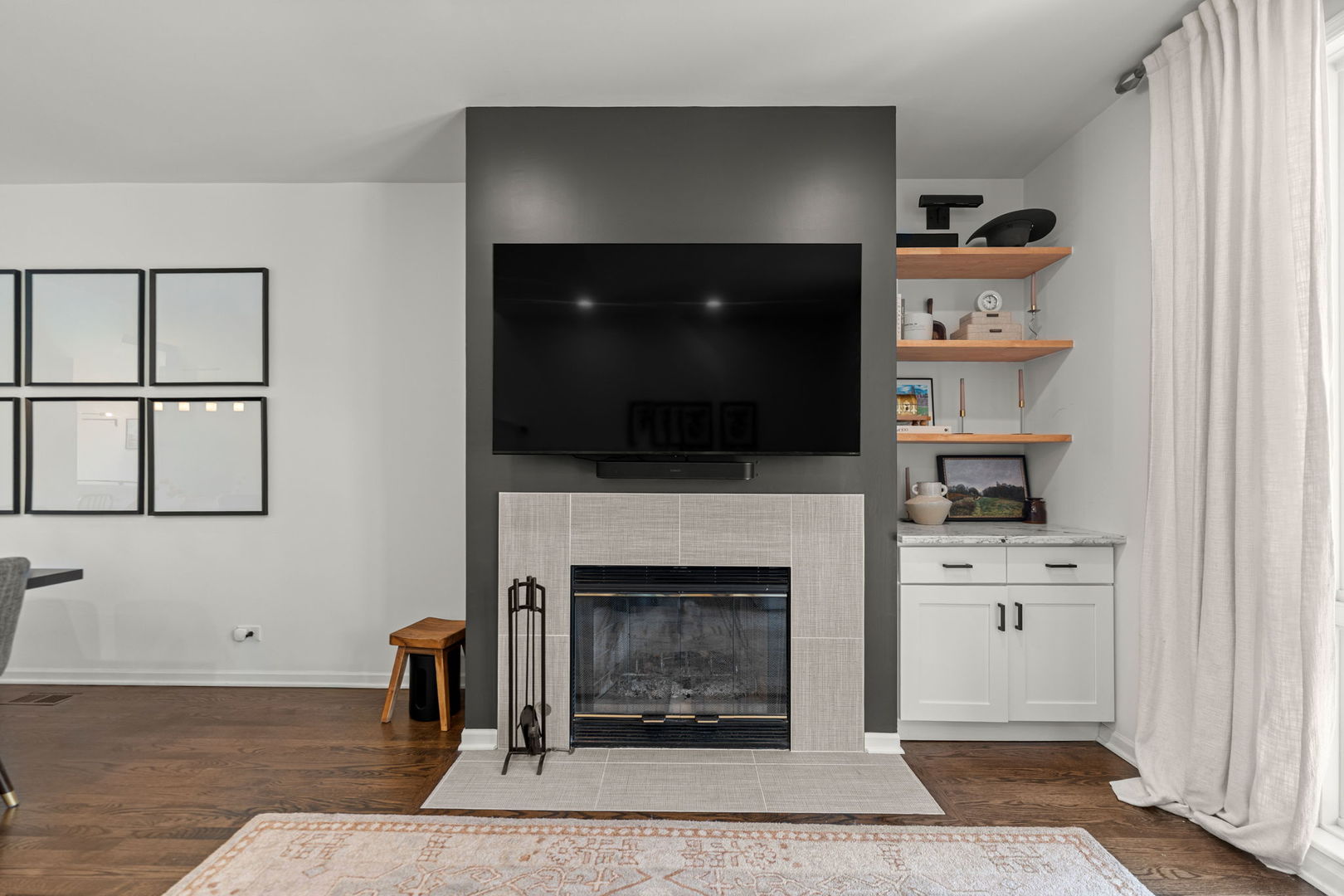 1422 S State Street, Chicago, IL 60605