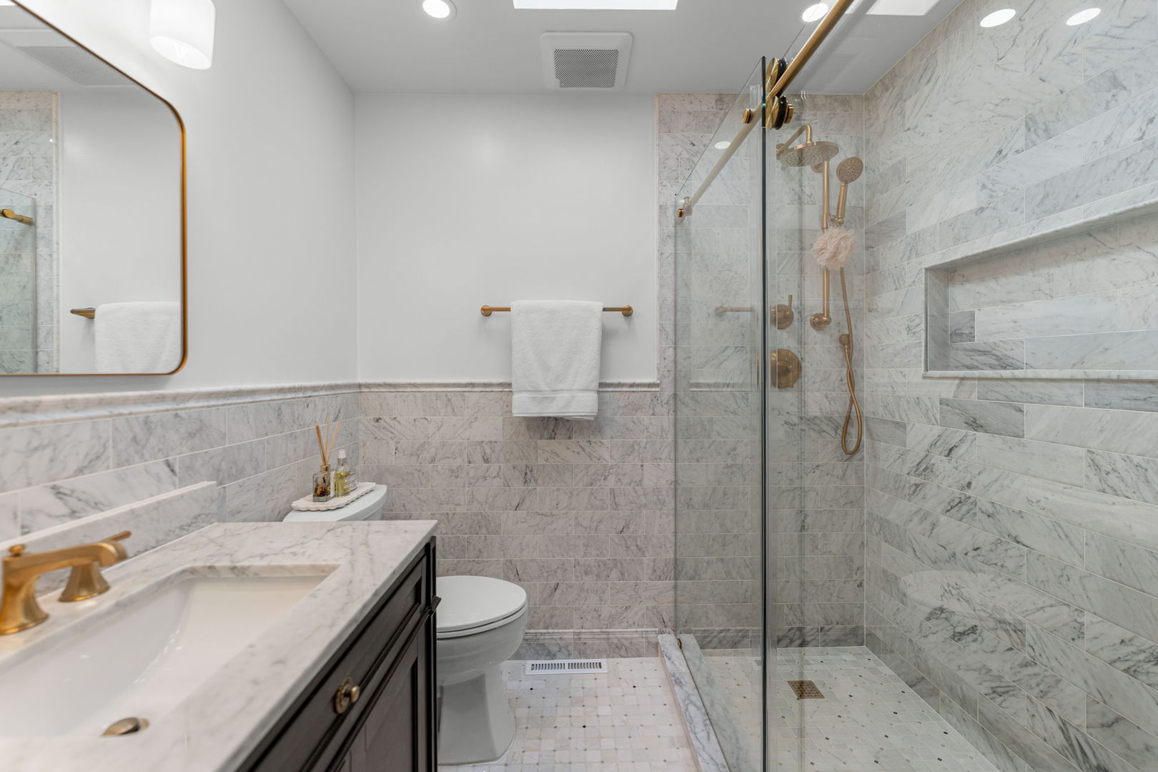 1422 S State Street, Chicago, IL 60605