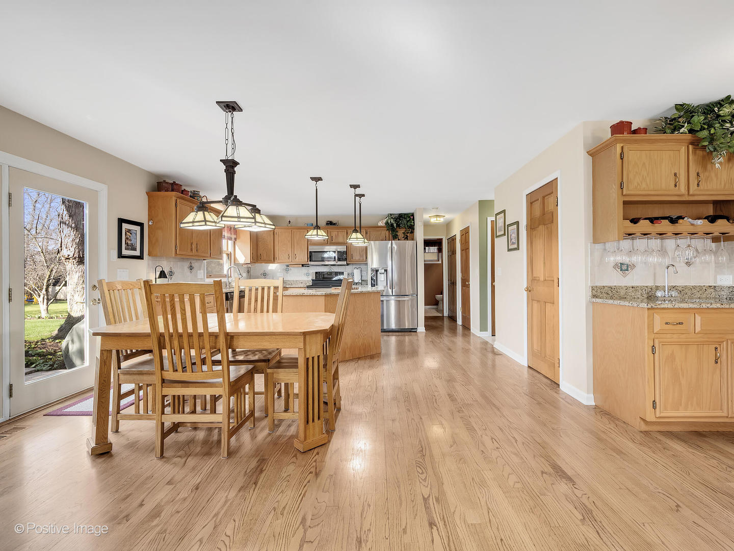 230 Plumtree Lane, West Chicago, IL 60185