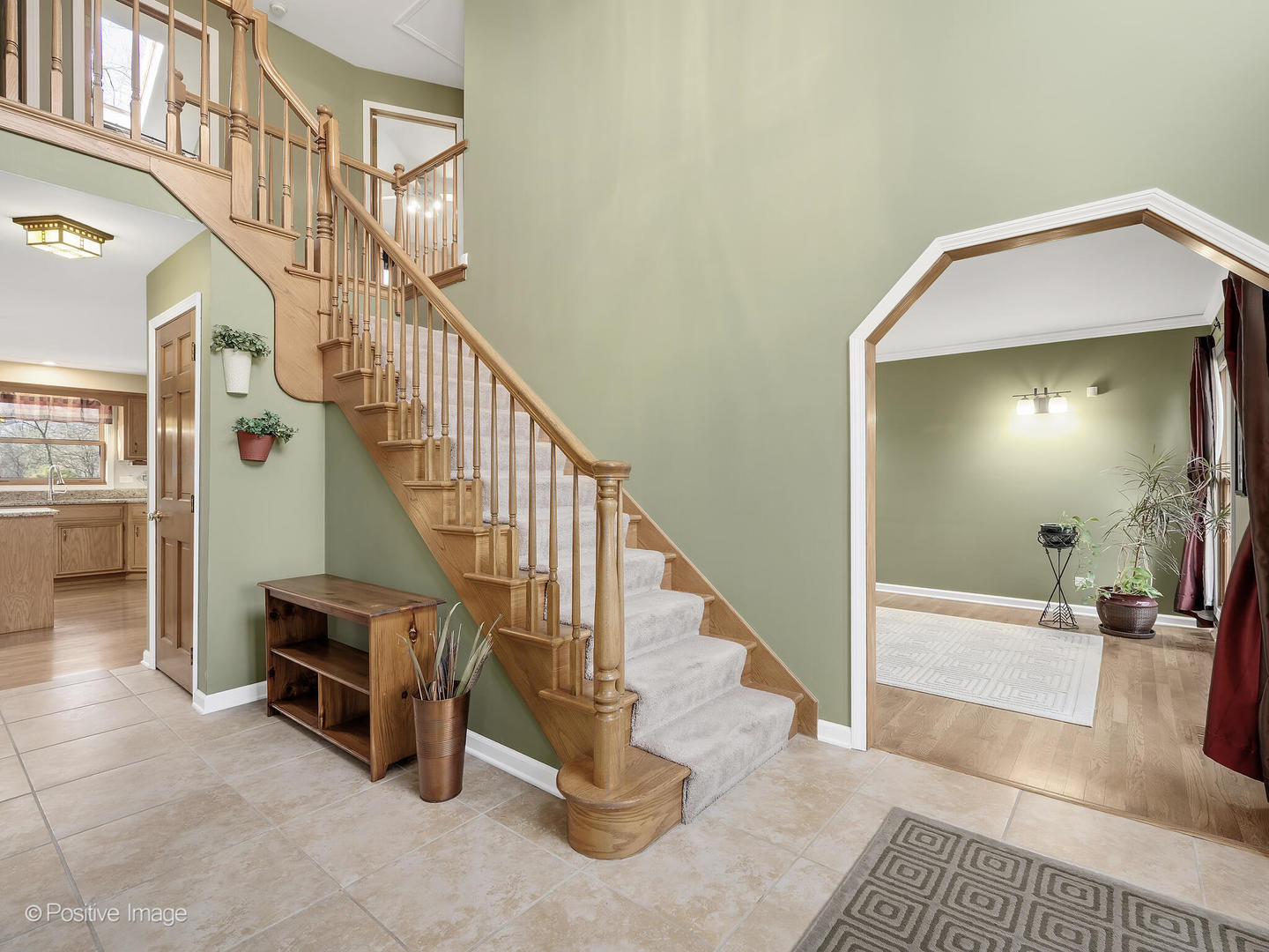 230 Plumtree Lane, West Chicago, IL 60185