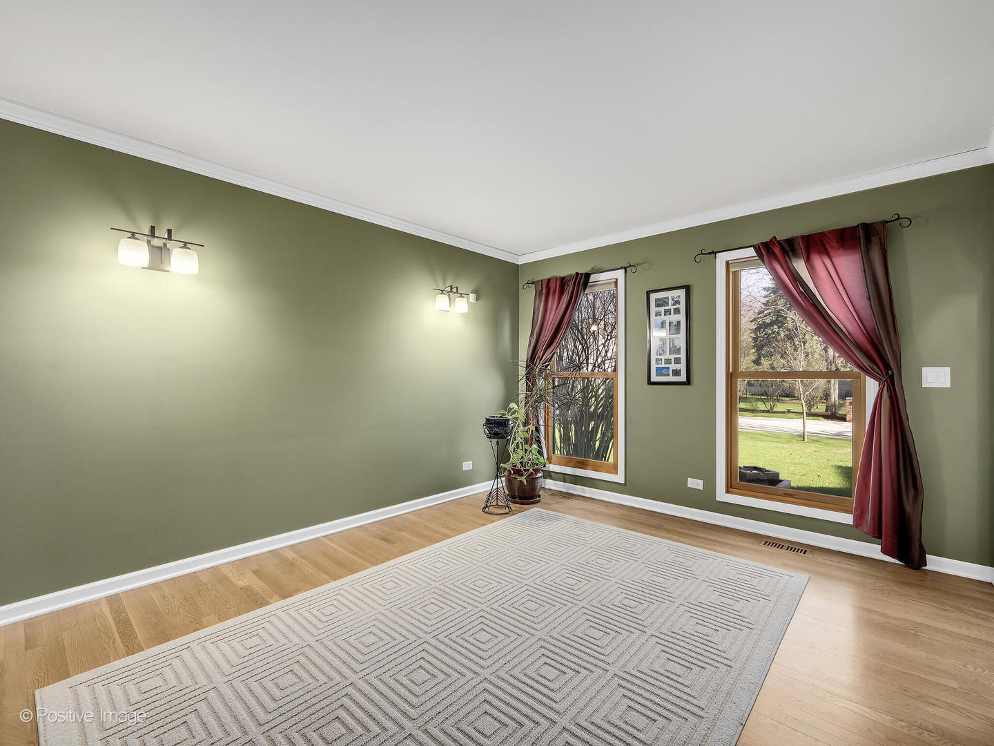 230 Plumtree Lane, West Chicago, IL 60185