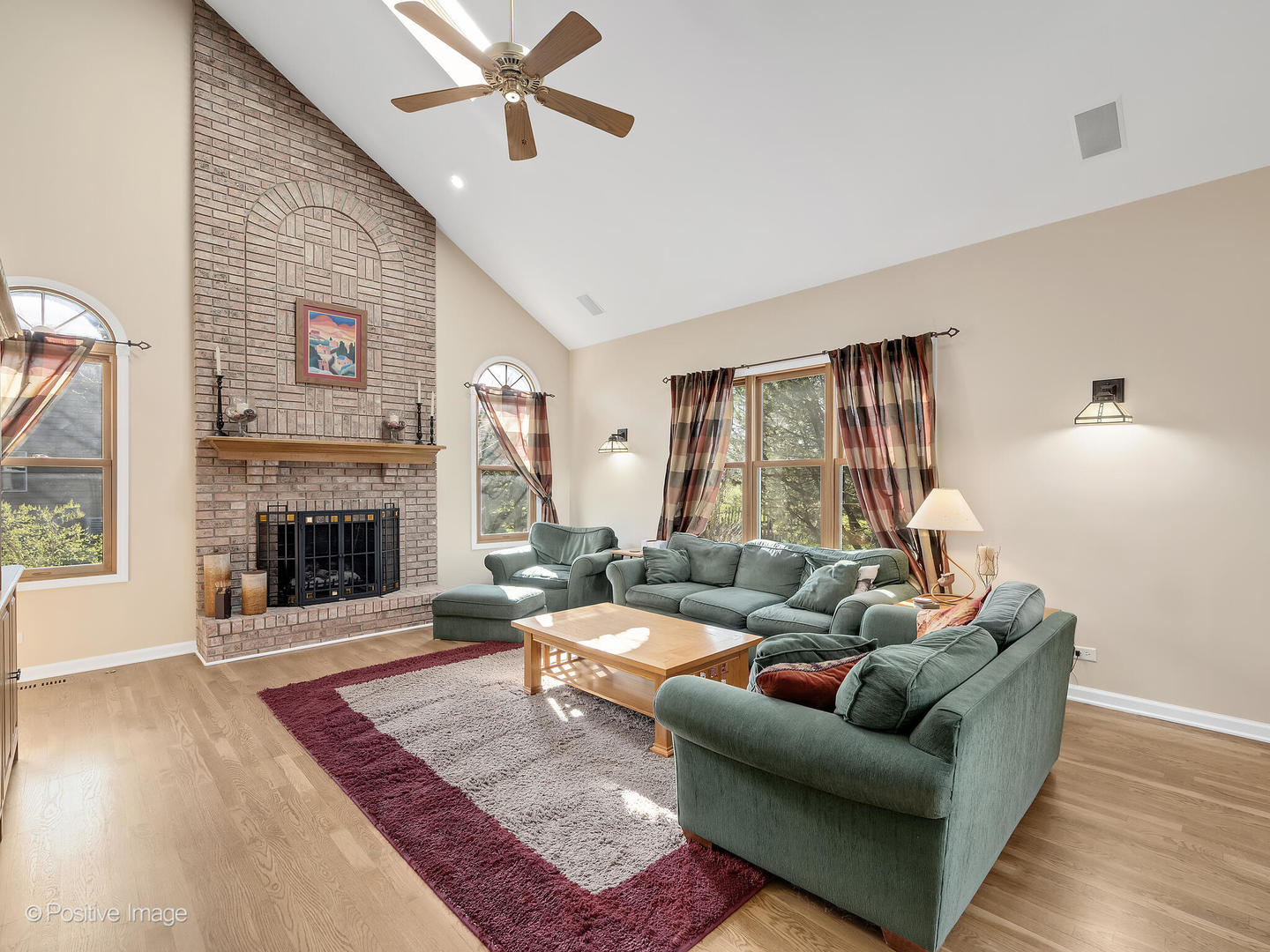 230 Plumtree Lane, West Chicago, IL 60185