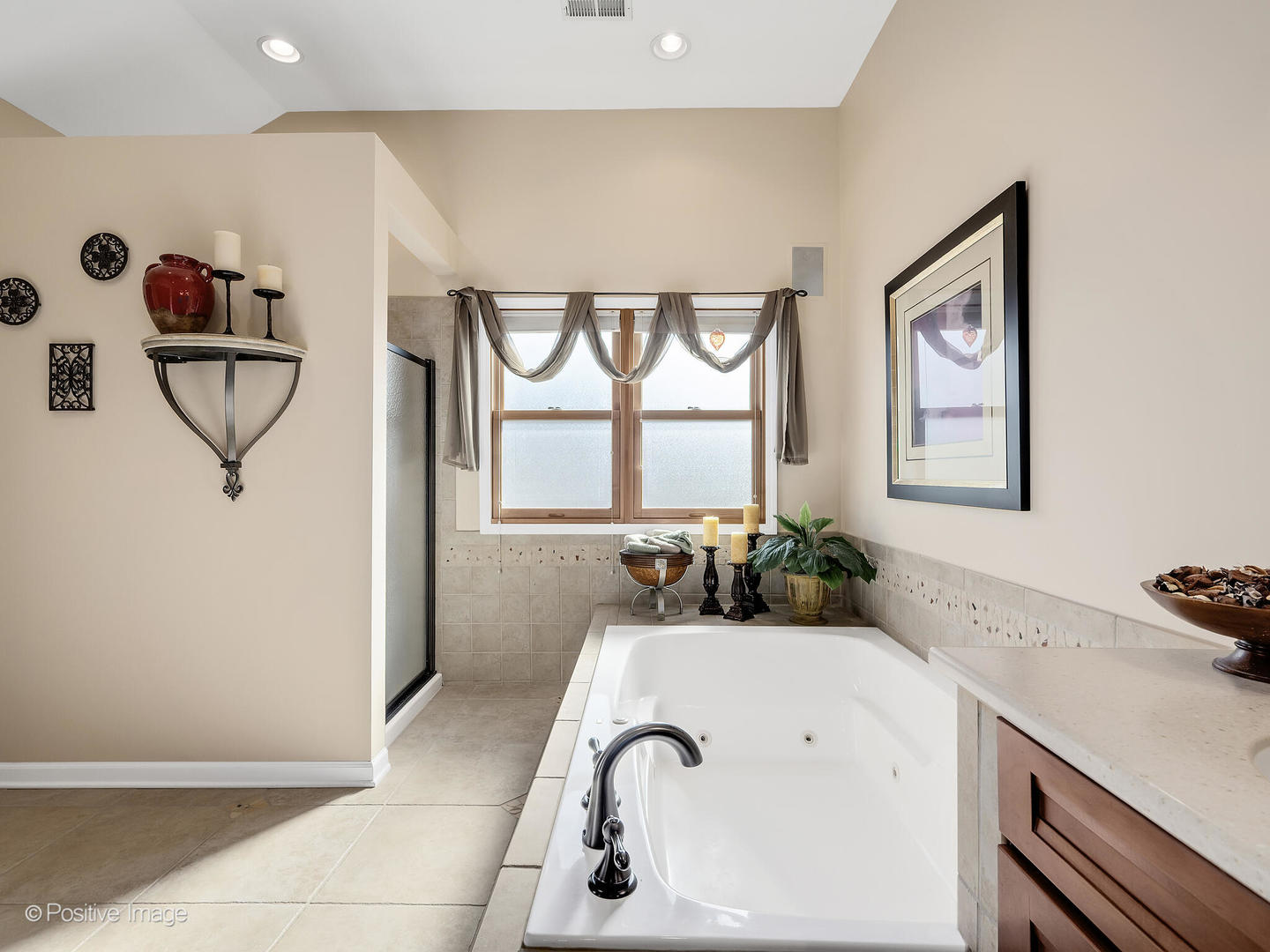 230 Plumtree Lane, West Chicago, IL 60185