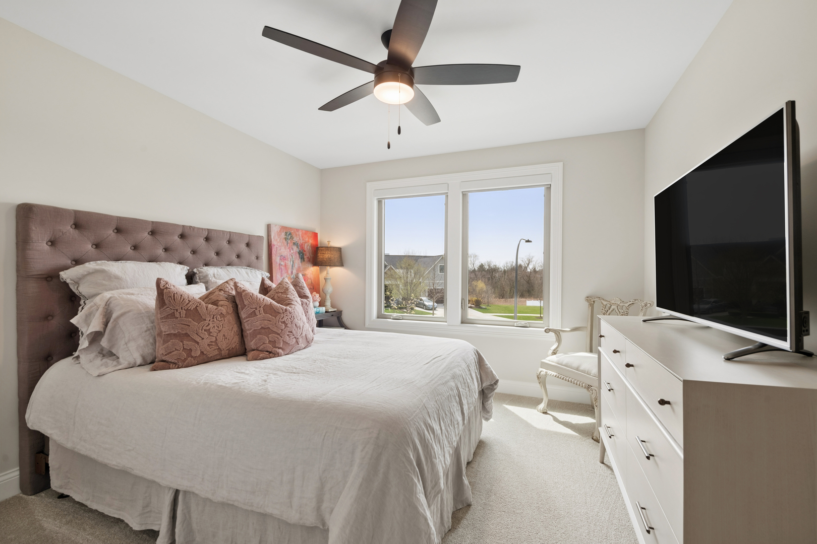 1113 Fox Wood Lane, Woodridge, IL 60517