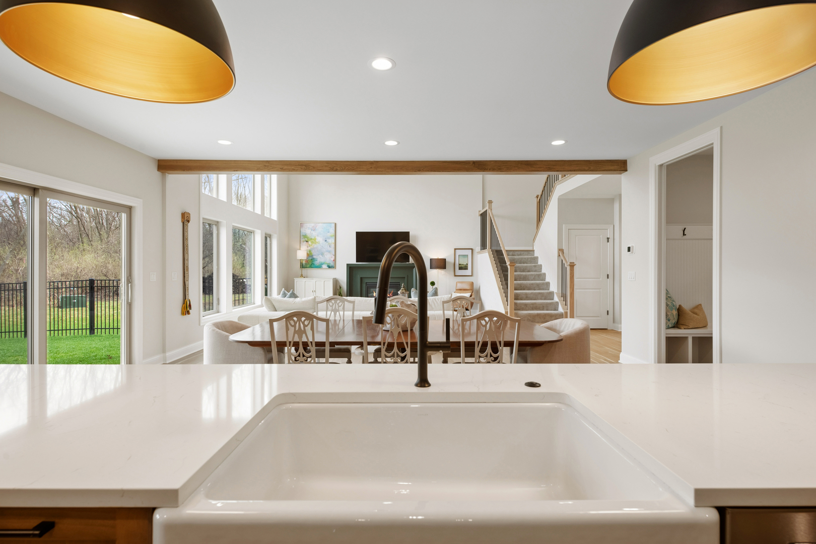 1113 Fox Wood Lane, Woodridge, IL 60517