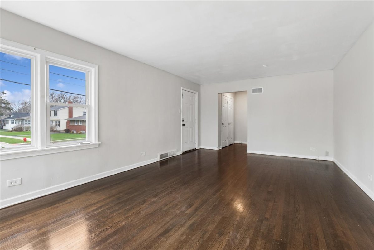 17917 Ashland Avenue, Homewood, IL 60430