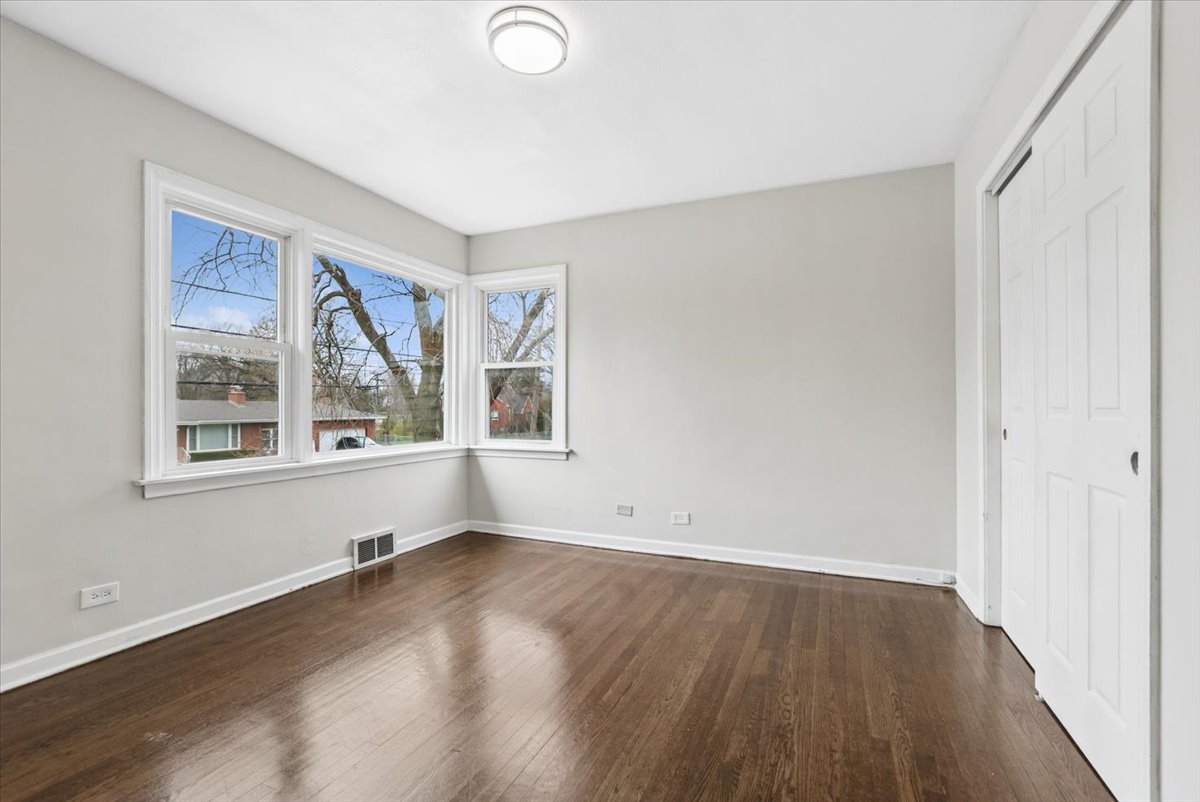 17917 Ashland Avenue, Homewood, IL 60430