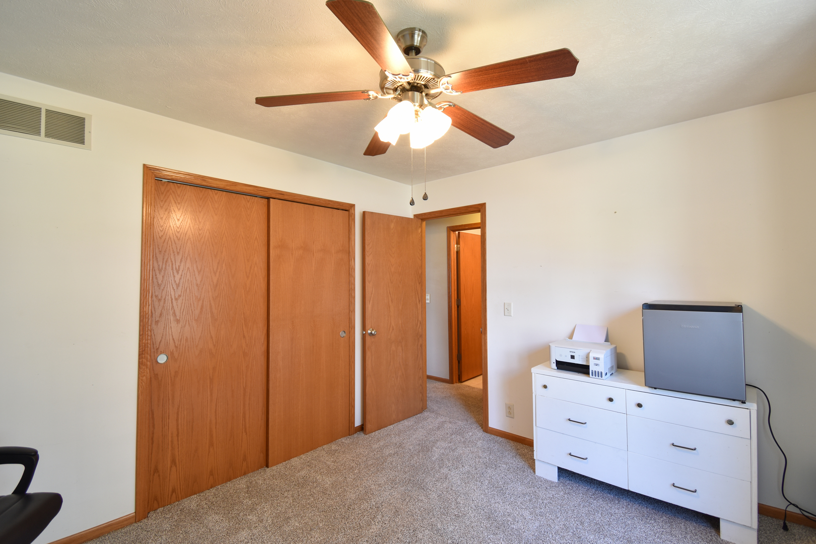 401 E Vermillion Street, Odell, IL 60460