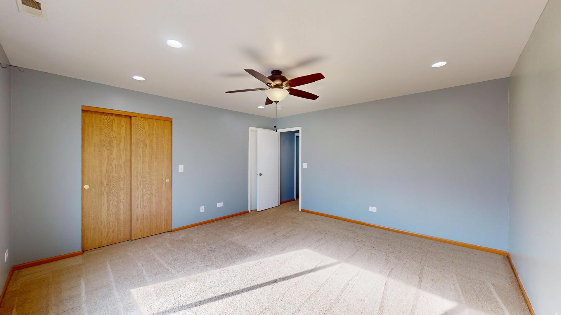 189 Key Largo Drive, Romeoville, IL 60446