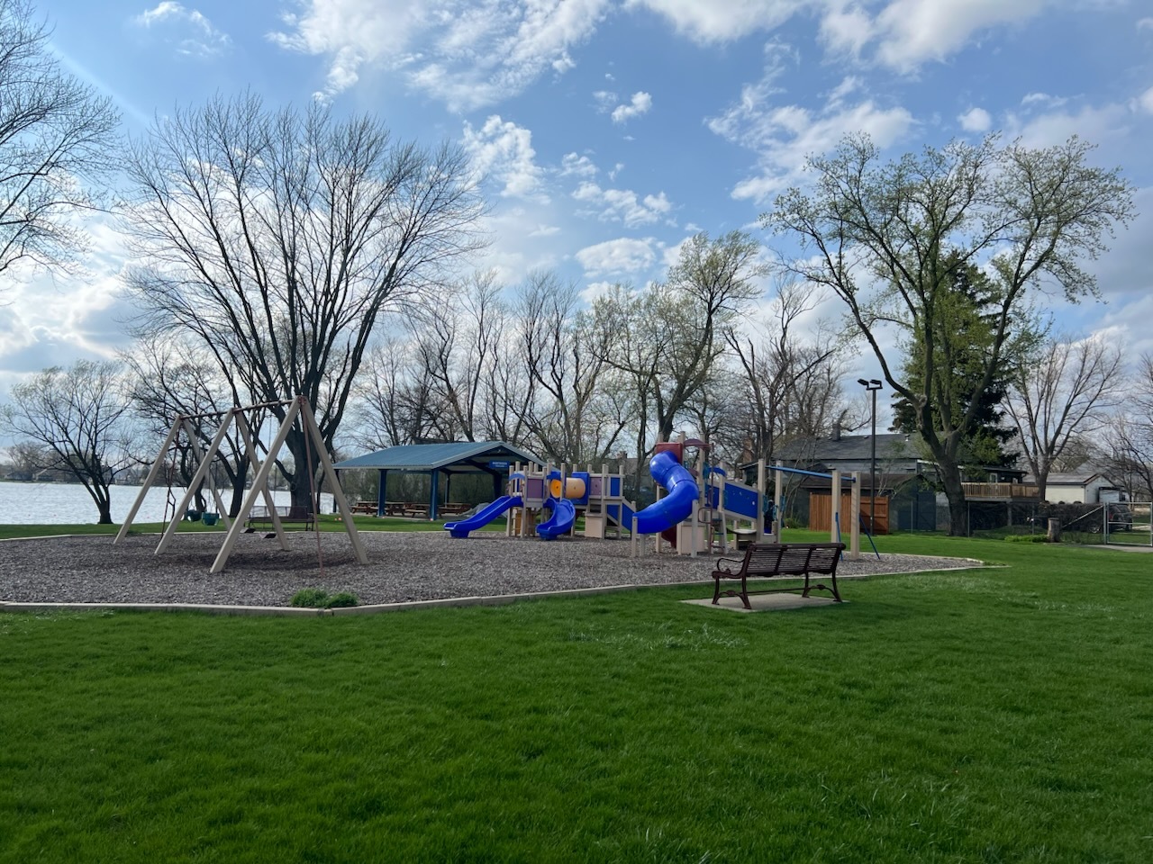 25241 W Entrance Drive, Lake Villa, IL 60046