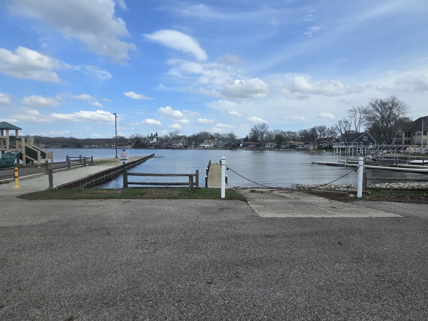 25241 W Entrance Drive, Lake Villa, IL 60046