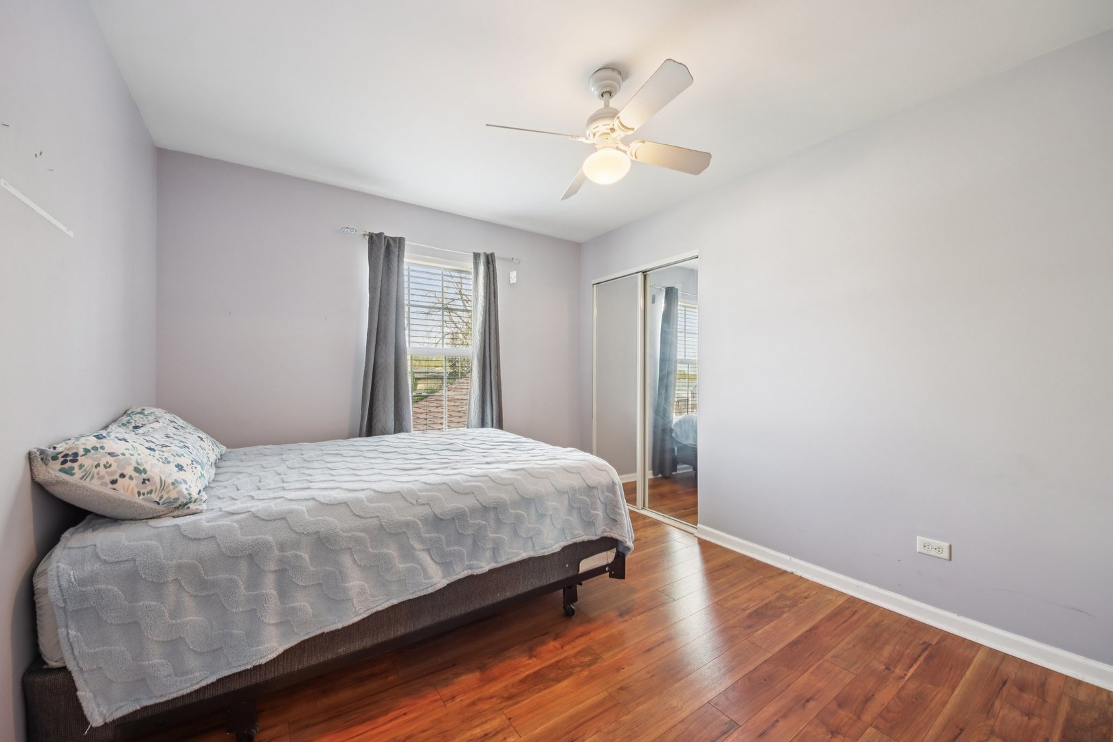 25241 W Entrance Drive, Lake Villa, IL 60046