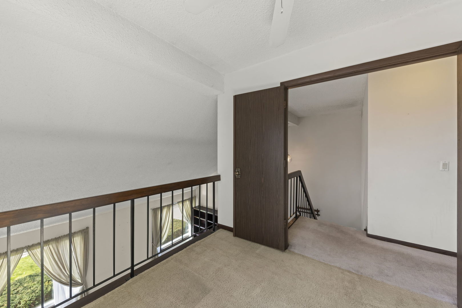 30W050 Mulberry Court, Warrenville, IL 60555