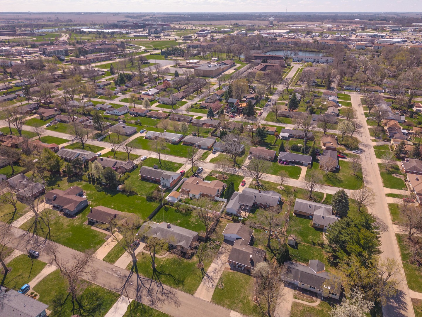 1903 Croxton Avenue, Bloomington, IL 61701