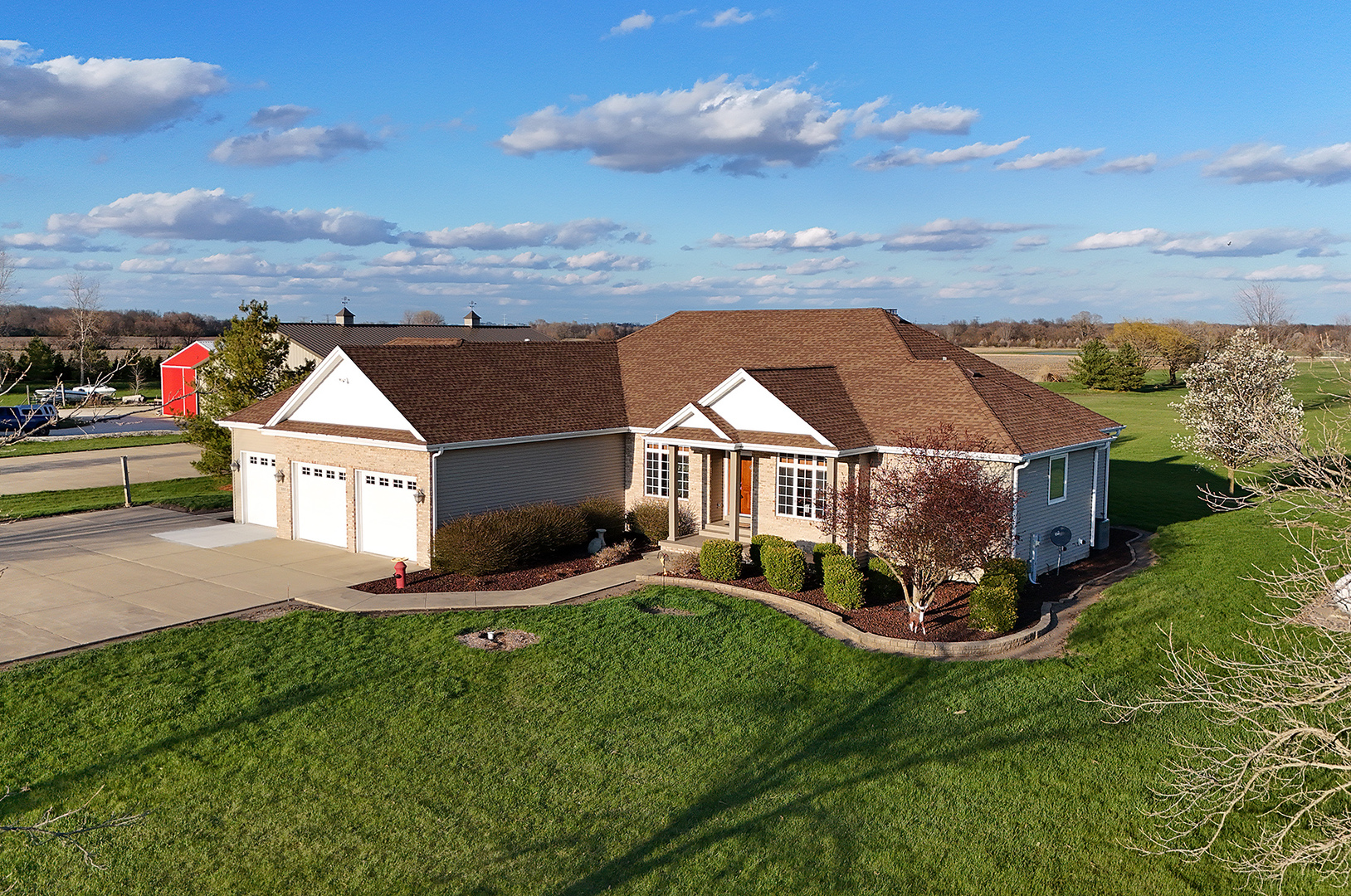 3095 N 5000W Road, Kankakee, IL 60901