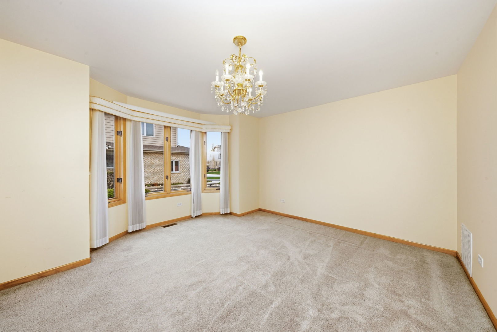 7746 Northfield Lane, Tinley Park, IL 60487