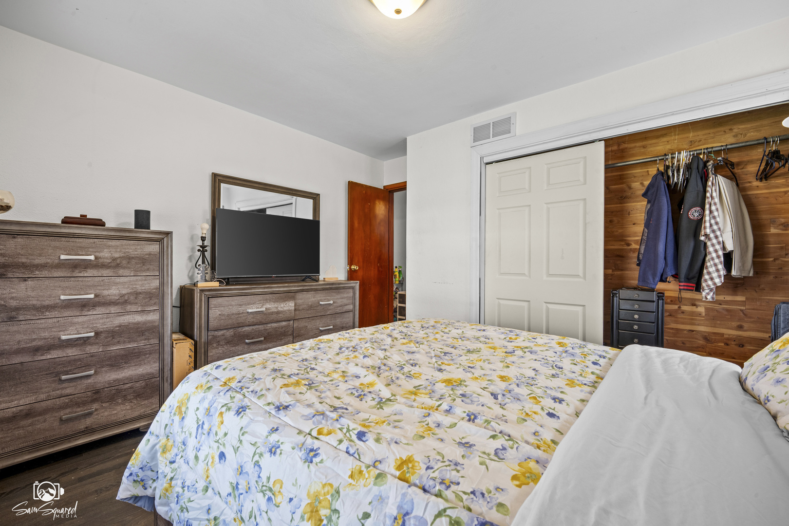 216 Emery Street, Joliet, IL 60436