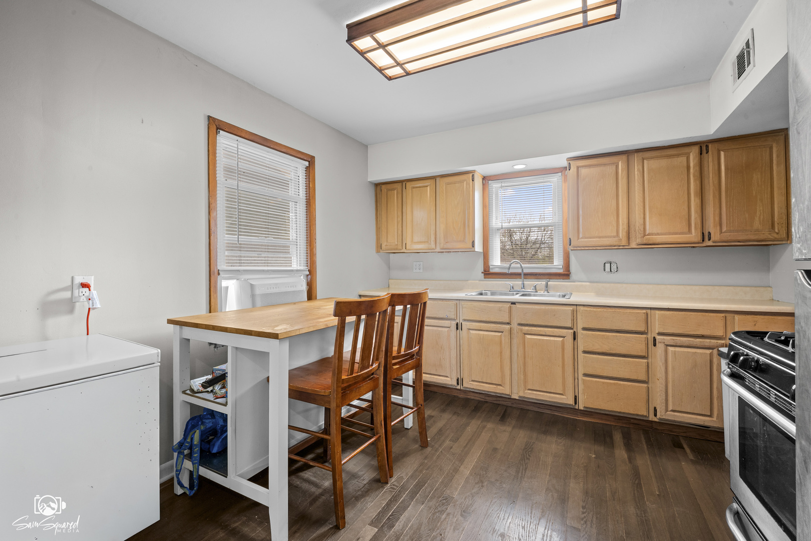 216 Emery Street, Joliet, IL 60436