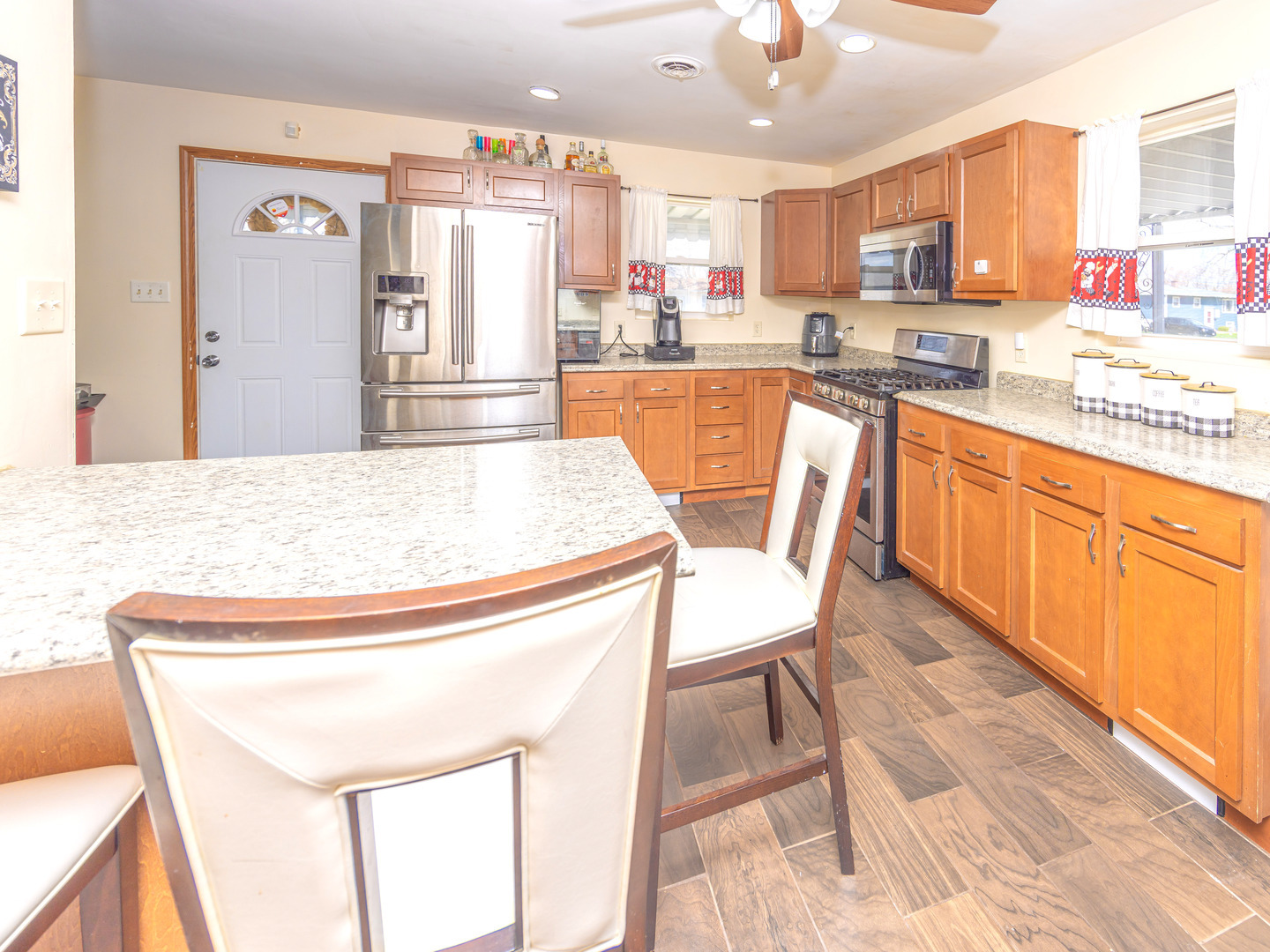 2112 BELMONT Avenue, Joliet, IL 60432