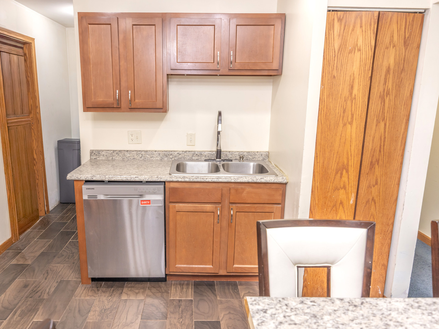 2112 BELMONT Avenue, Joliet, IL 60432