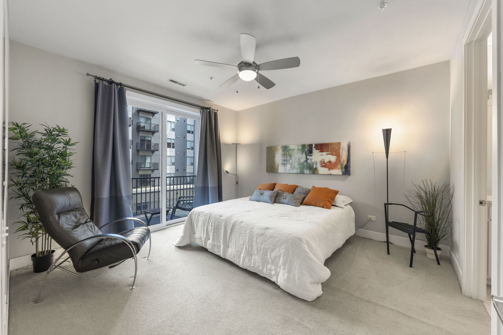 940 Maple Avenue #207, Downers Grove, IL 60515