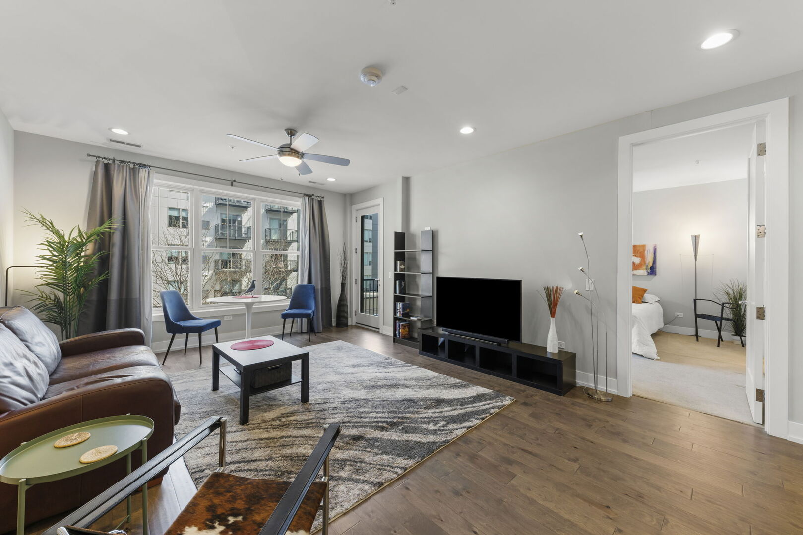 940 Maple Avenue #207, Downers Grove, IL 60515