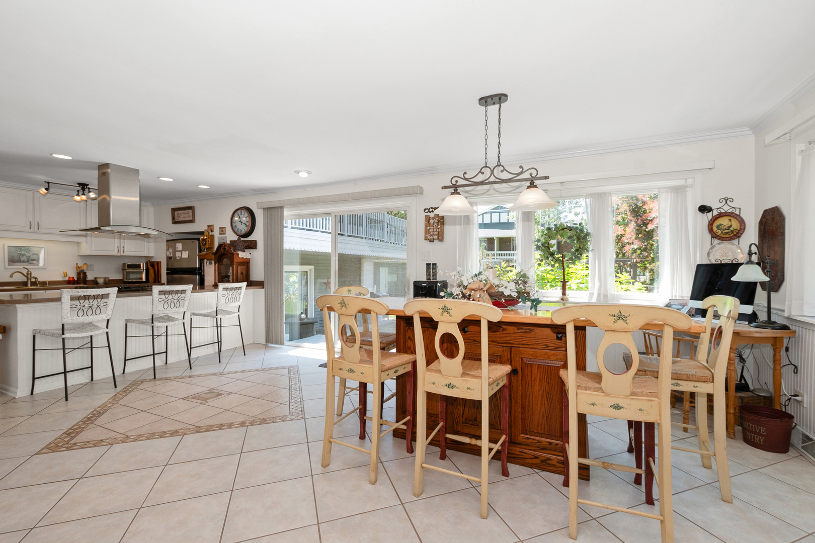 9201 175th Street, Tinley Park, IL 60487