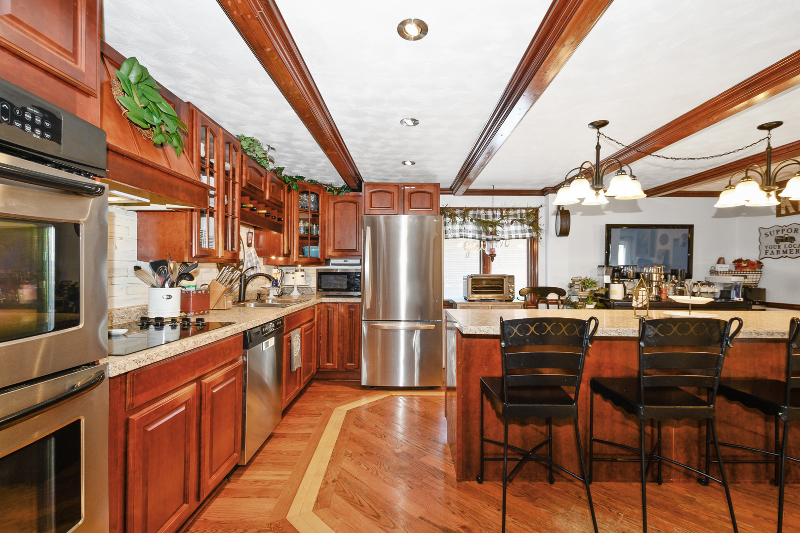 9201 175th Street, Tinley Park, IL 60487