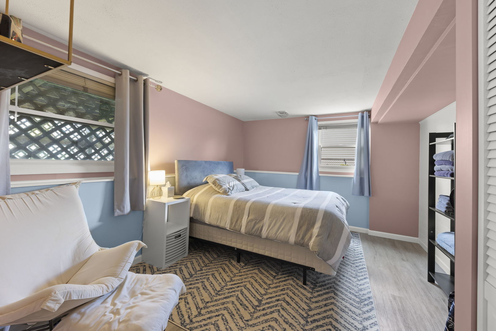 2508 Stonewall Avenue, Woodridge, IL 60517