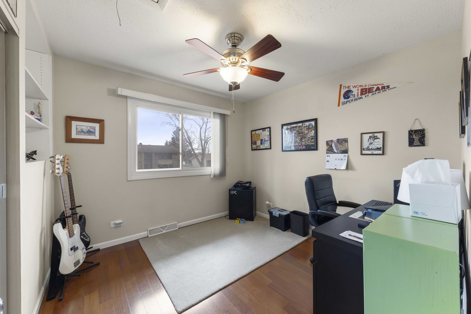 2508 Stonewall Avenue, Woodridge, IL 60517