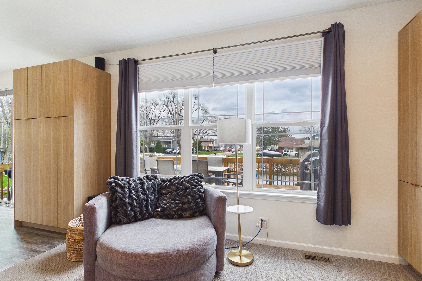 606 McHenry Avenue, McHenry, IL 60050