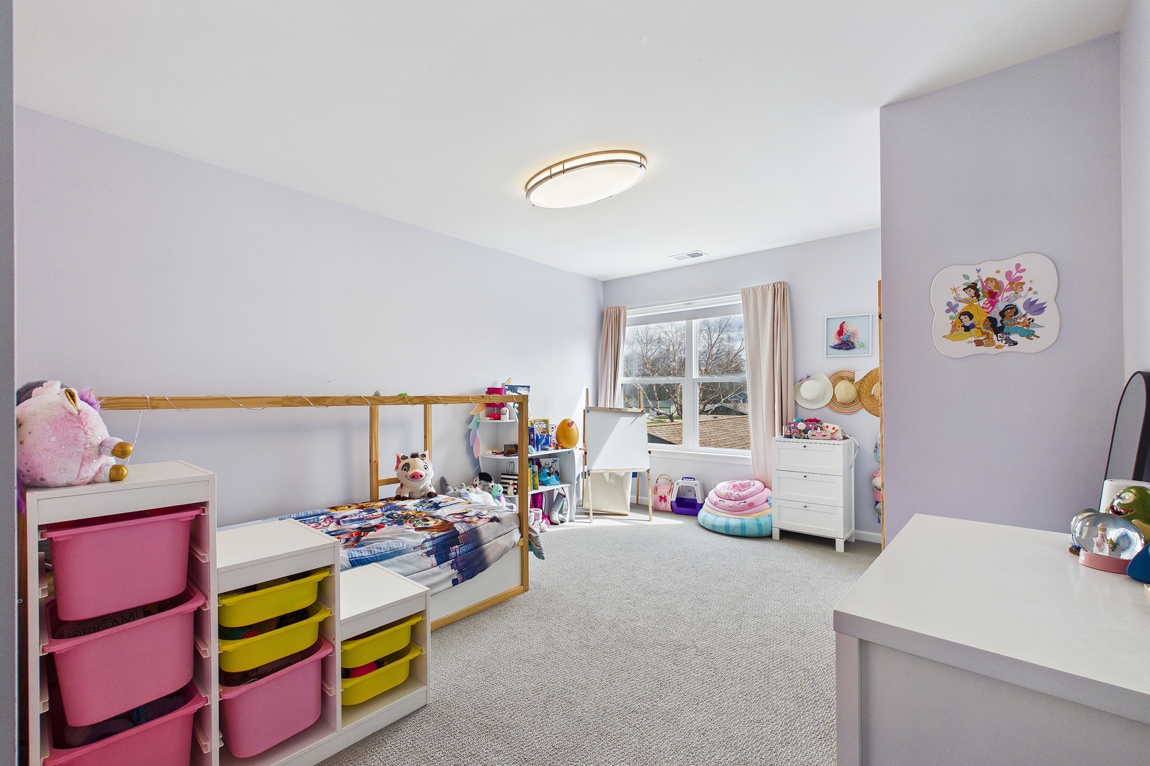 606 McHenry Avenue, McHenry, IL 60050