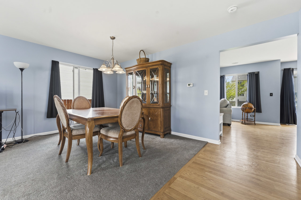 39907 Walton Lane, Beach Park, IL 60083