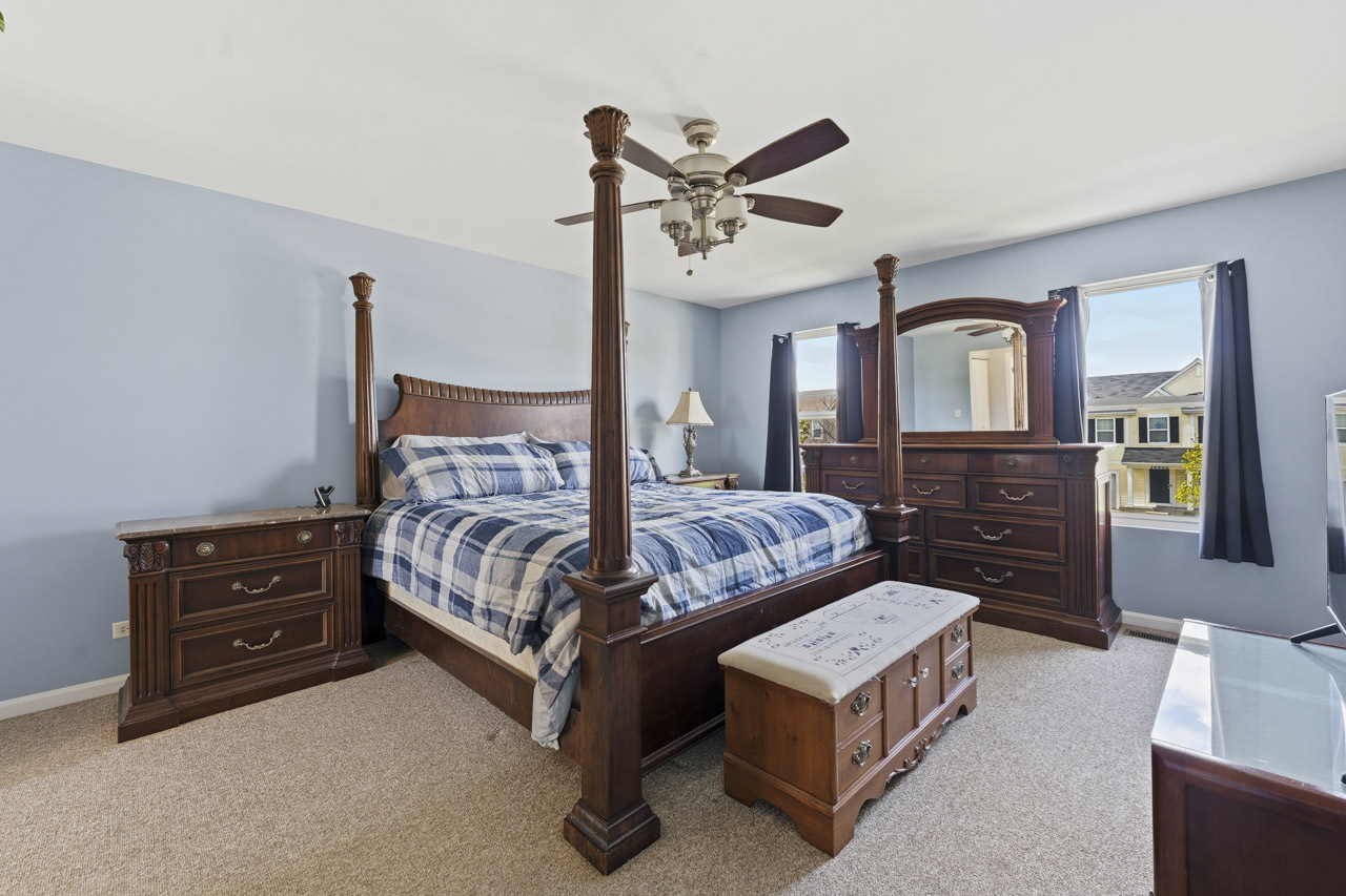 39907 Walton Lane, Beach Park, IL 60083