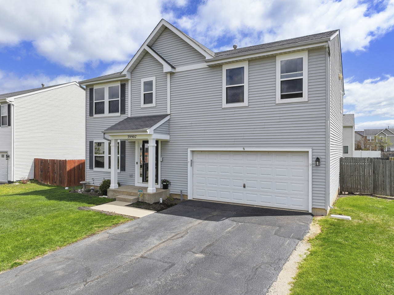 39907 Walton Lane, Beach Park, IL 60083