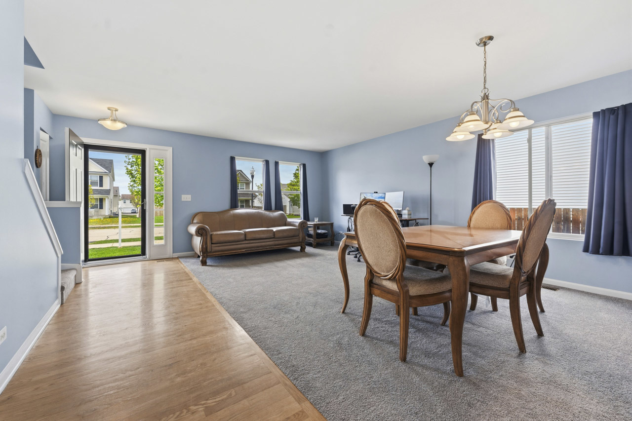 39907 Walton Lane, Beach Park, IL 60083