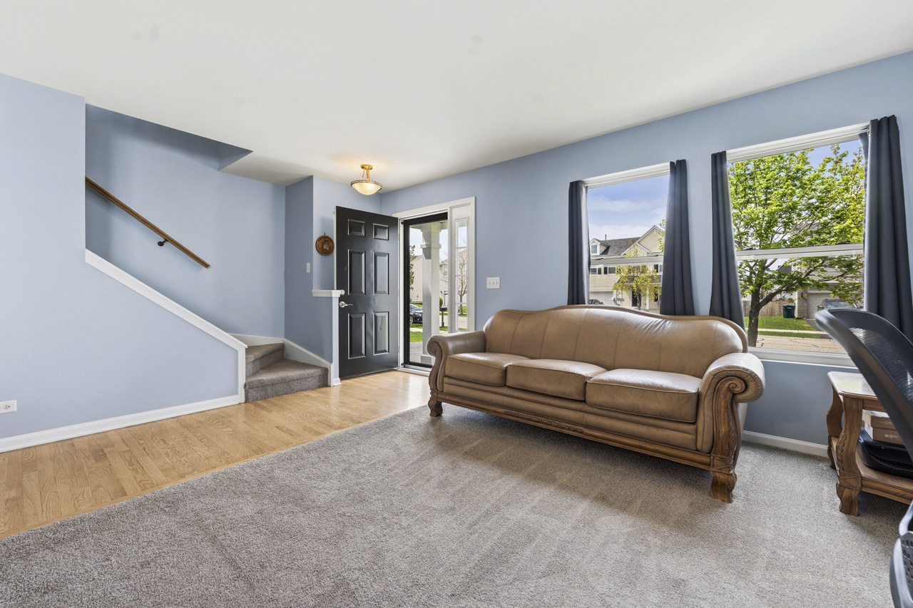 39907 Walton Lane, Beach Park, IL 60083