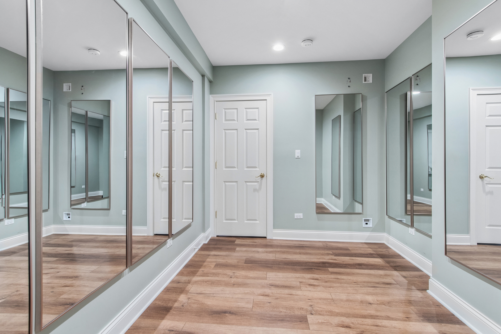 12929 Alpine Way, Plainfield, IL 60585