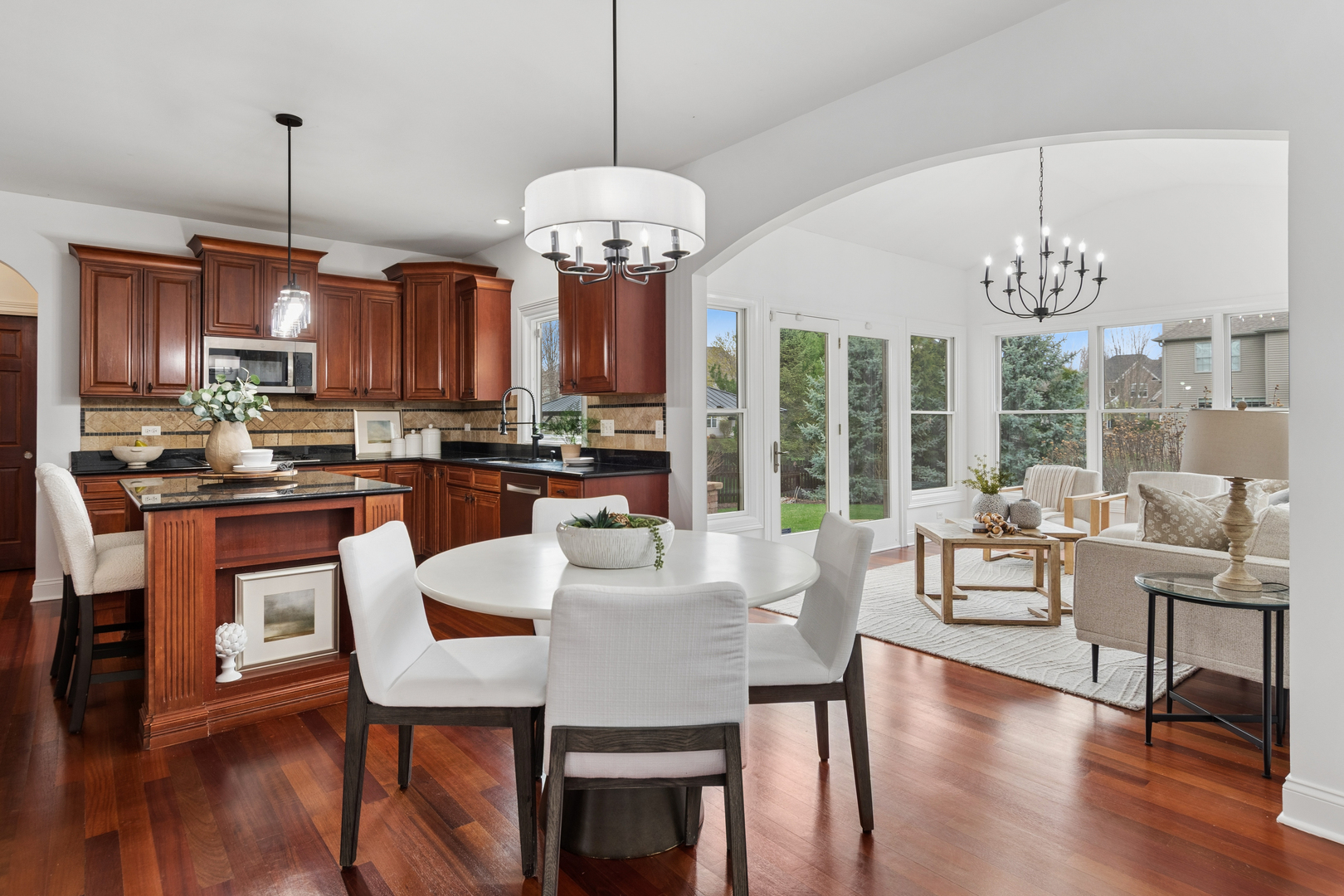 12929 Alpine Way, Plainfield, IL 60585