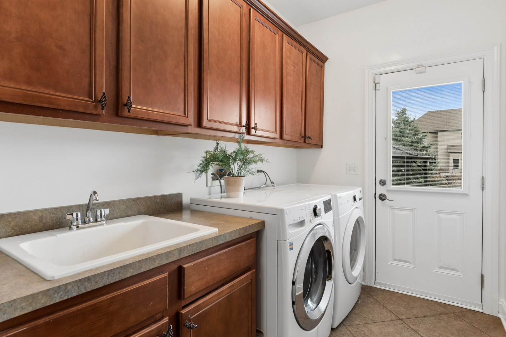 12929 Alpine Way, Plainfield, IL 60585