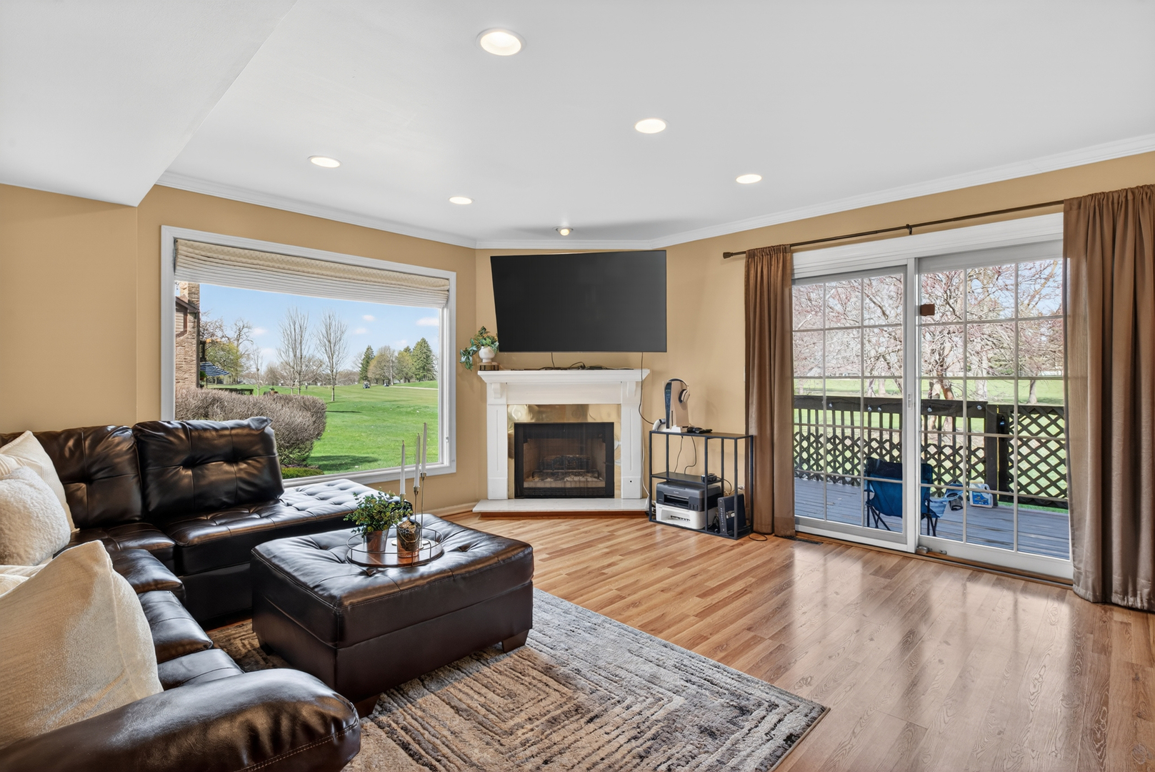 1926 Golf View Drive, Bartlett, IL 60103