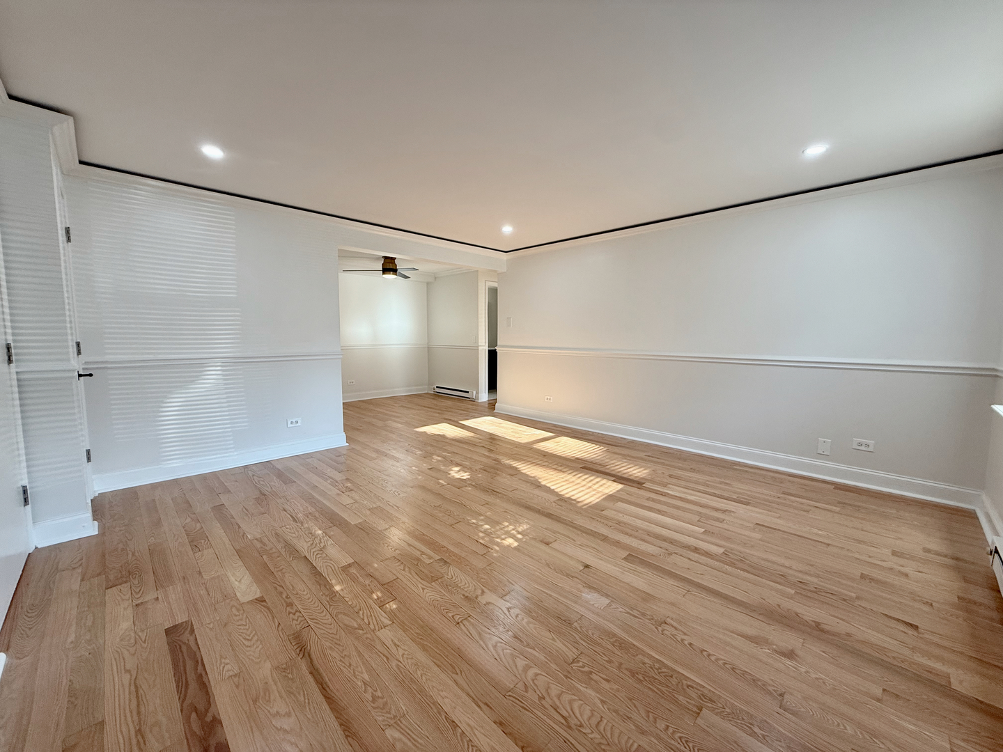 5037 N East River Road #1B, Norridge, IL 60706