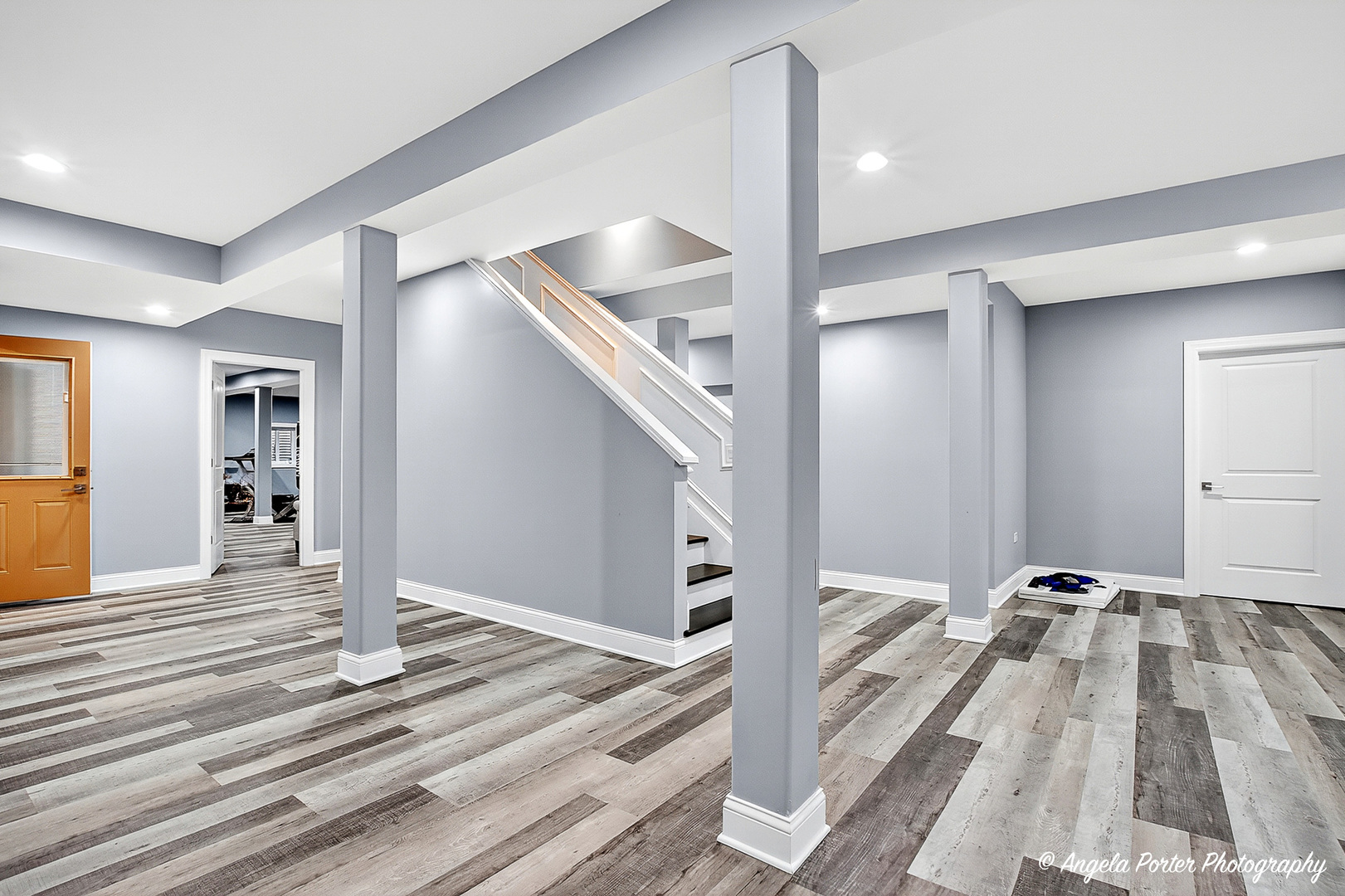 701 Caitlin Court, Grayslake, IL 60030