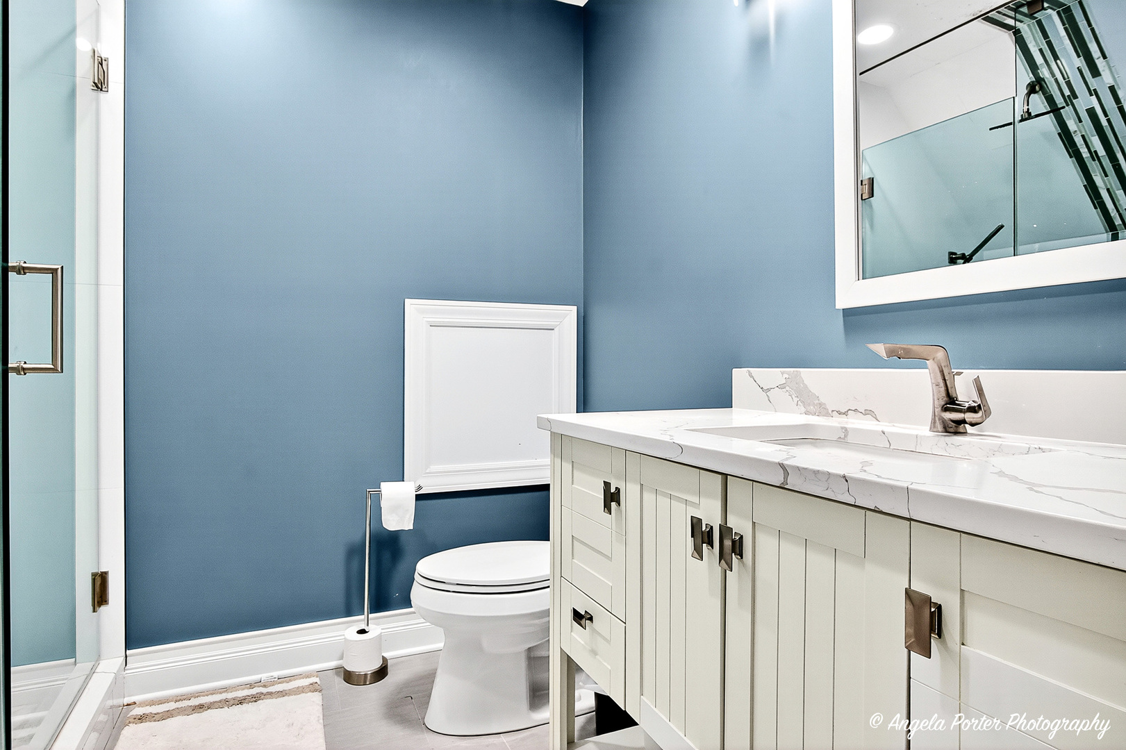 701 Caitlin Court, Grayslake, IL 60030