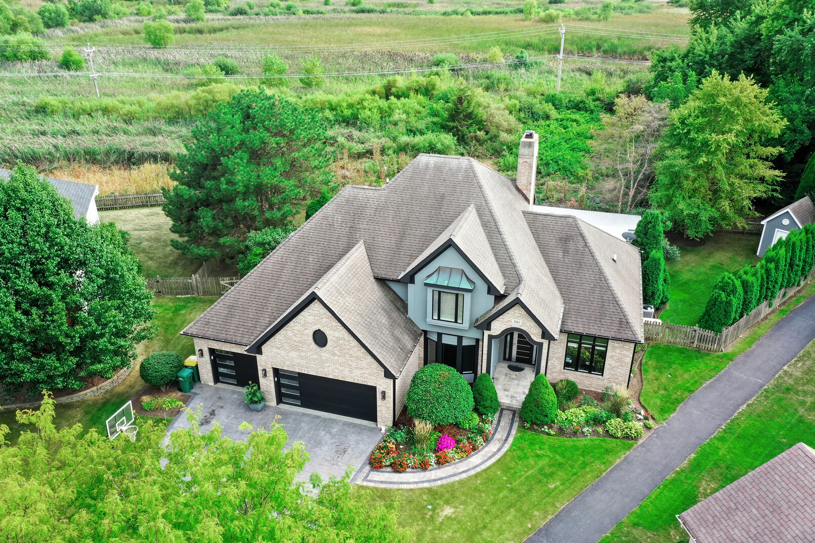 701 Caitlin Court, Grayslake, IL 60030